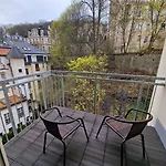 Iris Karlsbad