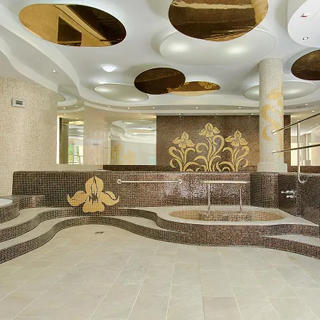 Hotel Iris 4*