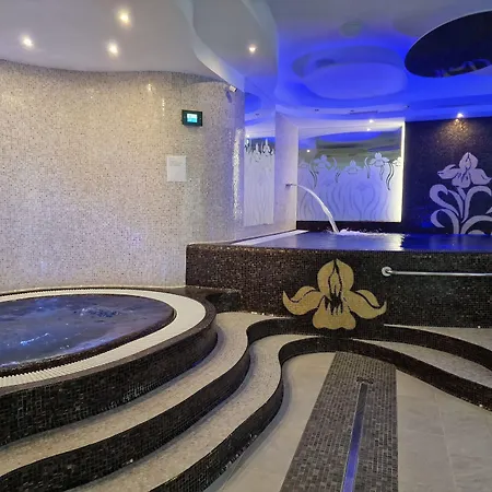 Iris 4*