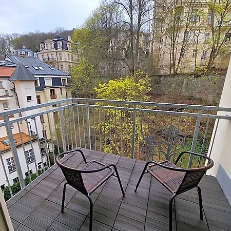 Iris Karlovy Vary