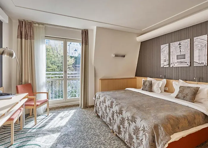 Hotel Iris 4*